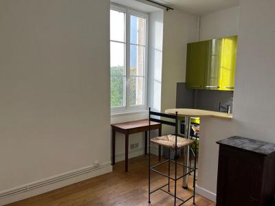 For rent Vannes 2 rooms 28 m2 Morbihan (56000) photo 1