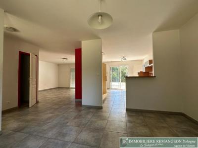 For sale Orcay 5 rooms 141 m2 Loir et cher (41300) photo 2