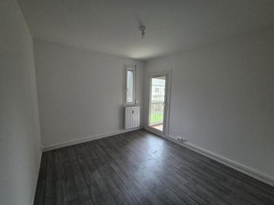 For rent Bogny-sur-meuse 5 rooms 94 m2 Ardennes (08120) photo 4