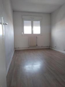 For rent Saint-julien-les-villas 3 rooms 65 m2 Aube (10800) photo 2