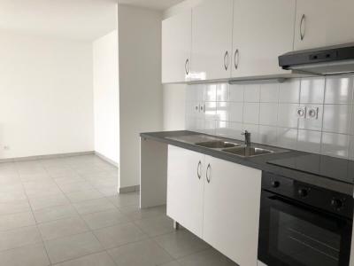 Louer Appartement Saint-priest 1000 euros