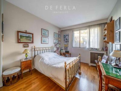 For sale Paris-15eme-arrondissement 4 rooms 86 m2 Paris (75015) photo 2