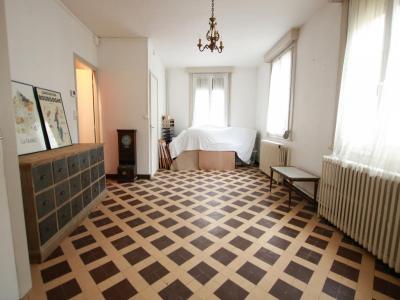 For sale Cambrai 5 rooms 80 m2 Nord (59400) photo 3