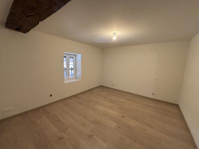 For sale CALME 4 rooms 66 m2 Ain (01400) photo 4