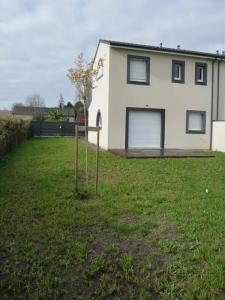 For rent Castelnau-de-medoc 4 rooms 80 m2 Gironde (33480) photo 1