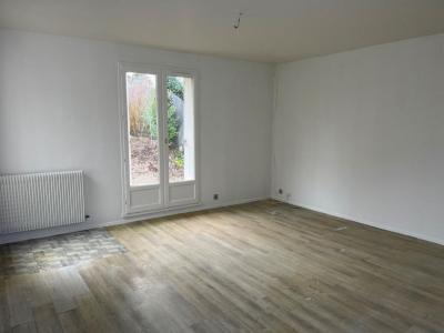 For sale Saint-etienne-de-chigny 4 rooms 83 m2 Indre et loire (37230) photo 1