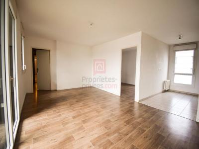 For sale Saint-denis 3 rooms 65 m2 Seine saint denis (93200) photo 0