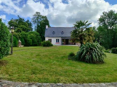 For sale Scaer 7 rooms 146 m2 Finistere (29390) photo 4