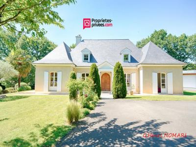 For sale Chateaubriant 10 rooms 300 m2 Loire atlantique (44110) photo 1