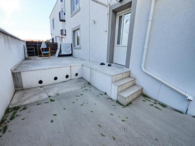 For sale Miramas 9 rooms 235 m2 Bouches du Rhone (13140) photo 3