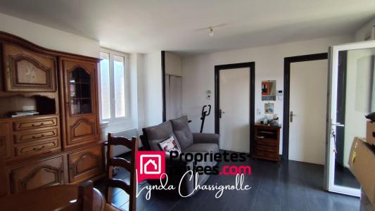 For sale Roanne 2 rooms 46 m2 Loire (42300) photo 2