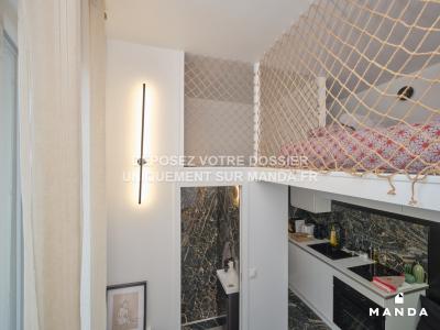 Louer Appartement Paris-18eme-arrondissement 930 euros