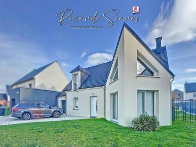 For sale Lacroix-saint-ouen 5 rooms 123 m2 Oise (60610) photo 0