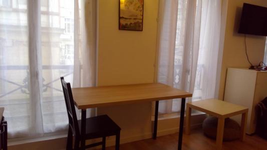 Louer Appartement 18 m2 Paris-17eme-arrondissement