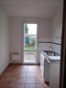 For sale Fonsorbes 3 rooms 67 m2 Haute garonne (31470) photo 2