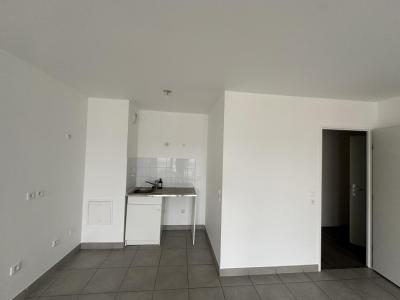 For rent Thorigny-sur-marne 3 rooms 62 m2 Seine et marne (77400) photo 2