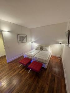 For rent Paris-16eme-arrondissement 2 rooms 57 m2 Paris (75016) photo 1