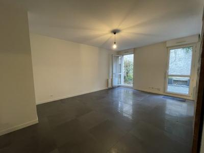 For rent Lyon-4eme-arrondissement 2 rooms 56 m2 Rhone (69004) photo 1