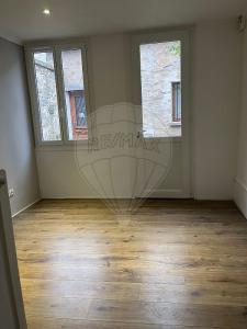 Acheter Local commercial 58 m2 Milly-la-foret