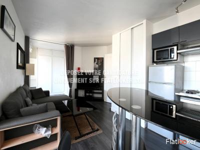 For rent Courbevoie 1 room 29 m2 Hauts de Seine (92400) photo 3