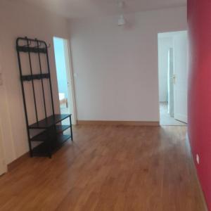 For rent Roche-sur-yon 4 rooms 82 m2 Vendee (85000) photo 3