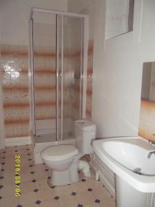 For rent Bordeaux 3 rooms 65 m2 Gironde (33000) photo 2