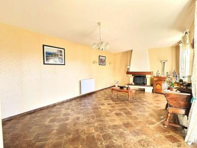 For sale Macon 4 rooms 98 m2 Saone et loire (71000) photo 3