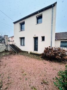 For sale Pouilly-sous-charlieu 3 rooms 90 m2 Loire (42720) photo 1