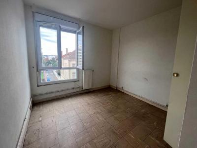 For sale Chalon-sur-saone 4 rooms 73 m2 Saone et loire (71100) photo 2