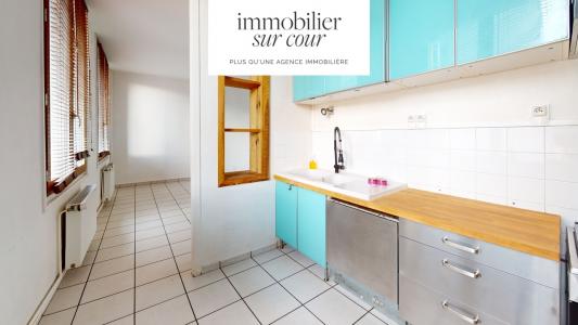 For sale Saint-etienne 3 rooms 62 m2 Loire (42100) photo 3