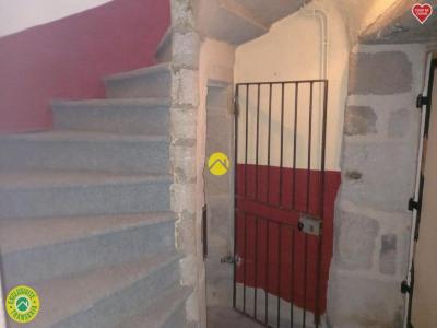 For sale Murat 6 rooms 155 m2 Cantal (15300) photo 2