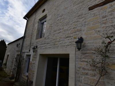 For sale Fouqueure NORD (communes au Nord d'Angoulme) 4 rooms 148 m2 Charente (16140) photo 0