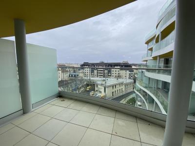 For rent Suresnes 4 rooms 85 m2 Hauts de Seine (92150) photo 3