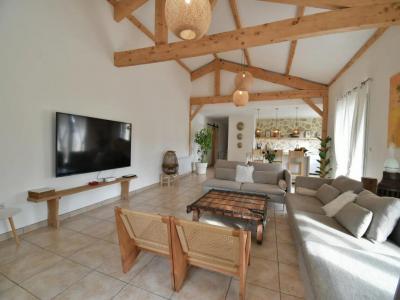 For sale Plaissan 4 rooms 216 m2 Herault (34230) photo 2