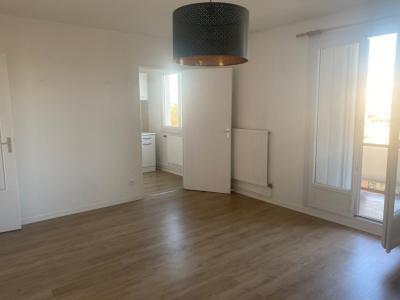 Louer Appartement 52 m2 Lyon-8eme-arrondissement