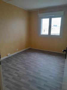 For rent Saint-andre-les-vergers 3 rooms 65 m2 Aube (10120) photo 3