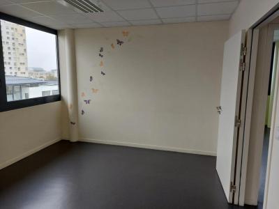 For rent Caen 107 m2 Calvados (14000) photo 4