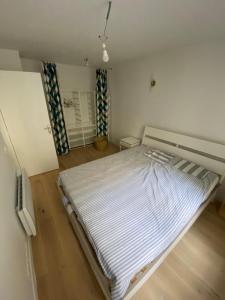 Louer Appartement Paris-17eme-arrondissement Paris