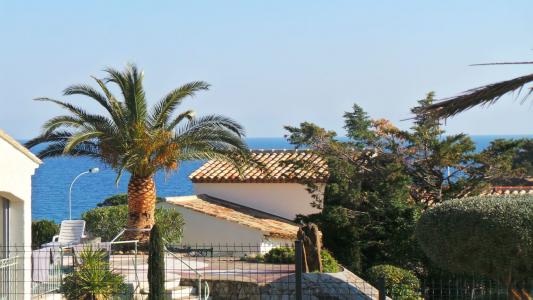 Rent for holidays House Issambres 