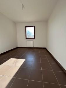 For sale Nailloux 3 rooms 71 m2 Haute garonne (31560) photo 4