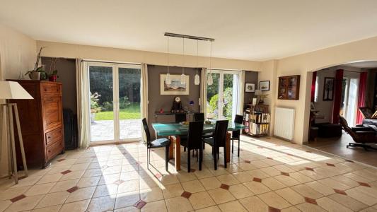 For sale Guerande LA-MADELEINE 7 rooms 202 m2 Loire atlantique (44350) photo 0