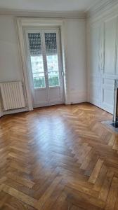 For rent Villeurbanne 3 rooms 86 m2 Rhone (69100) photo 2