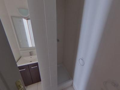 Louer Appartement Villeurbanne 723 euros