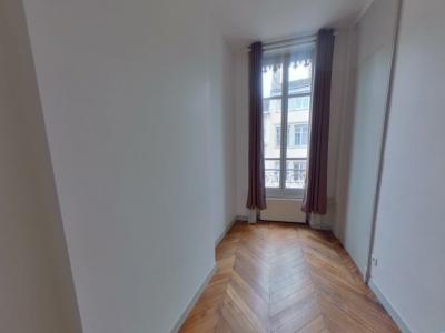 For rent Lyon-2eme-arrondissement 4 rooms 130 m2 Rhone (69002) photo 3