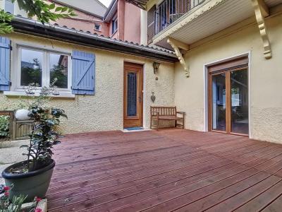 For sale Francheville 5 rooms 122 m2 Rhone (69340) photo 2