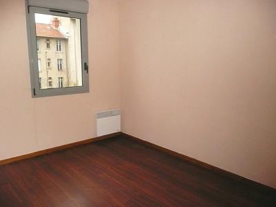 For rent Clermont-ferrand 3 rooms 60 m2 Puy de dome (63000) photo 2