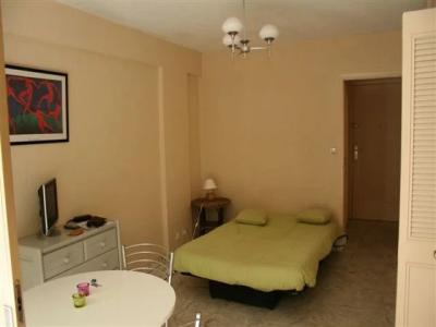 For rent Cannes 1 room 20 m2 Alpes Maritimes (06400) photo 2