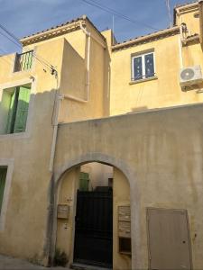 For sale Calvisson 10 rooms 200 m2 Gard (30420) photo 2