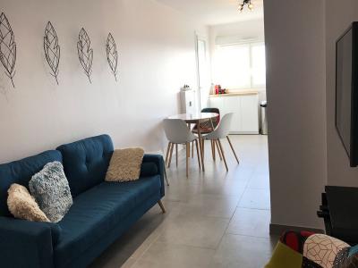 For rent Vaulx-en-velin 4 rooms 78 m2 Rhone (69120) photo 3