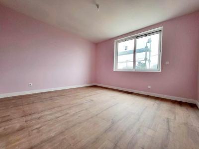 For sale Etampes 4 rooms 92 m2 Essonne (91150) photo 3